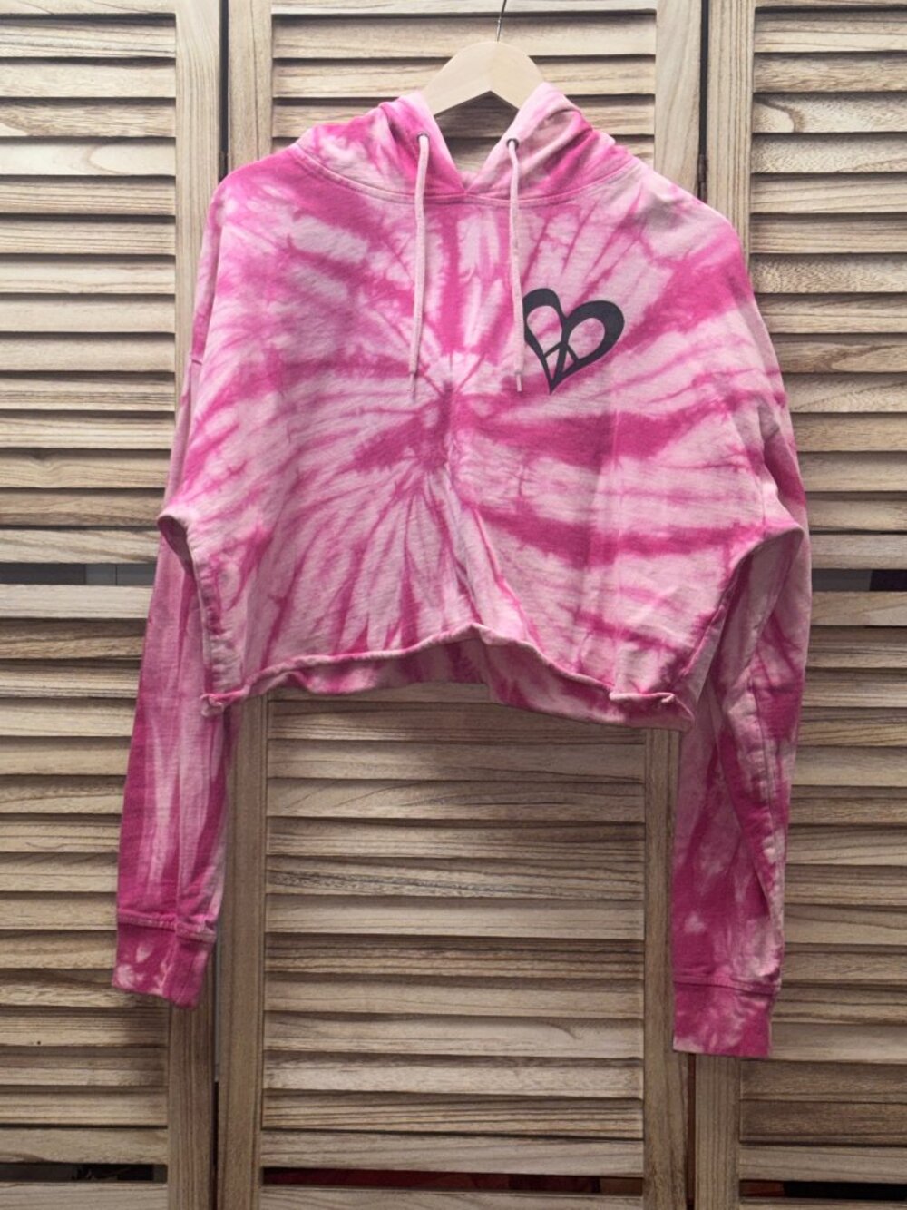 BDT Clothing Pink Tie Dye Peace Love Dance Crop Hooded Sweatshirt Size L